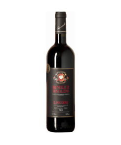 een van de beste Brunello di Montalcino wijnen is deze van Il Poggione. Zeer complex en rijk van smaak, maar met Italiaanse finesse. Het is niet voor niks een van Robert Parker zijn favoriete Brunello wijnen en nog betaalbaar ook!
